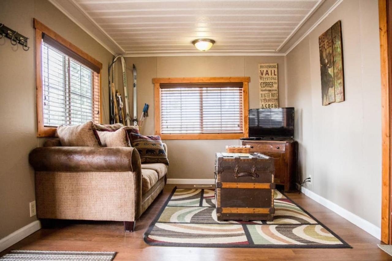 Prospect Cabin, Cozy 1-bedroom With Kitchen Dogs Ok * Estes Park
